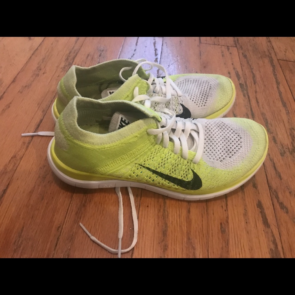 Nike free run flyknit size 7